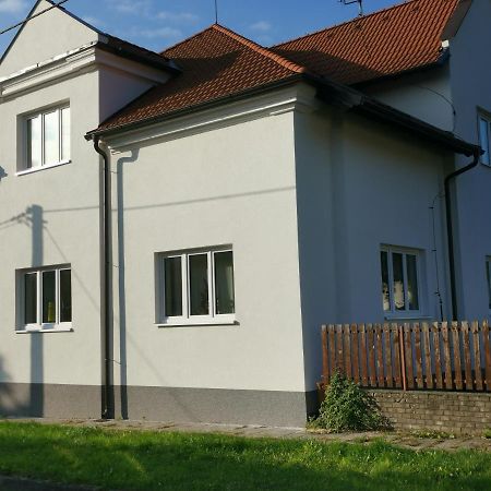 Apartmány za sakurou Hodonín Exterior foto