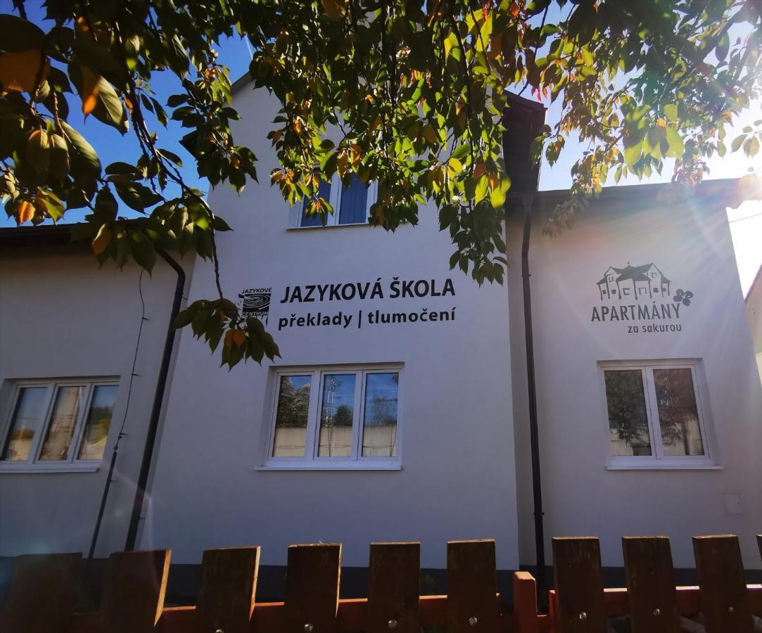 Apartmány za sakurou Hodonín Exterior foto